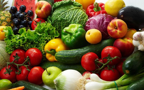 Hà Nội: Phát hiện nhiều mẫu thịt, rau củ quả nhiễm thuốc bảo vệ thực vật