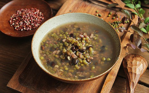 Có món chè "xưa như Trái Đất" nhưng mát bổ cực kỳ và ai ăn cũng thích ngay!