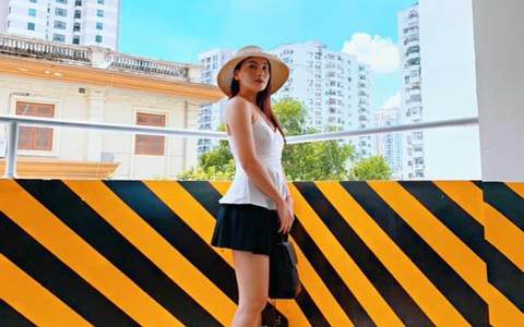 Sở hữu chiều cao khiêm tốn nhưng lên hình lúc nào chân cũng dài như người mẫu, hóa ra bí quyết của Bảo Thanh là điều này