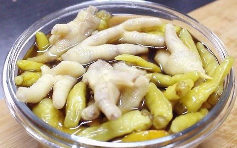 Ớt Trung Quốc để 1 năm không hỏng, liều mạng ăn thử