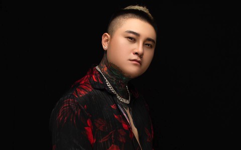 Sau Việt Anh, Vũ Duy Khánh công khai phẫu thuật thẩm mỹ, tiết lộ con trai không nhận ra bố sau 1 tuần nằm viện