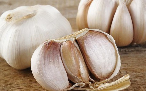 Cơ thể sẽ nhận được 5 lợi ích tuyệt vời khi bạn ăn tỏi nướng mỗi ngày