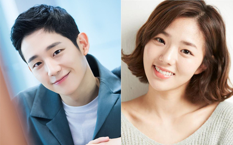 Hết làm "phi công", Jung Hae In chính thức trở thành người tình của "nàng robot" Chae Soo Bin