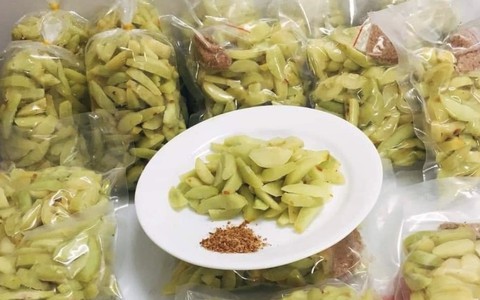 Loại quả rừng đem muối dưa bỗng gây sốt khắp Hà thành