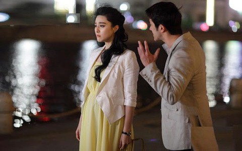 Gặp tình cũ đi khám thai liền lên tiếng mỉa mai "Lại xin con rơi hả?", ngờ đâu cô y tá đứng bên nói một câu khiến anh tái mặt
