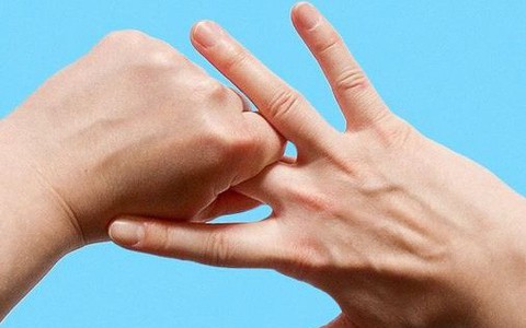 Người đàn ông 36 tuổi nhập viện vì suy thận, thủ phạm chính là 2 loại "nước" nhiều người thích