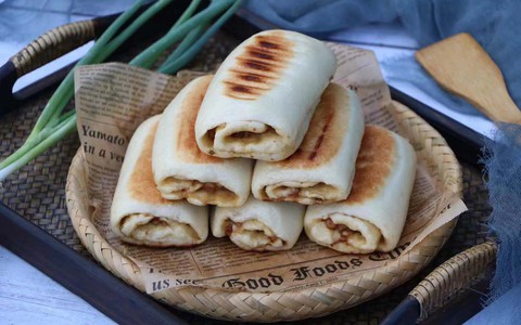 Tôi có cách làm bánh bao nhân thịt vừa nhanh vừa ngon lại còn đẹp mắt, bạn thử là sẽ thích liền!