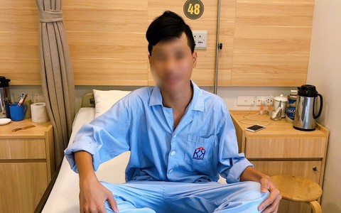 Bác sĩ BV Ung bướu bóc tách được khối u hạch kích thước lớn ở lồng ngực của cậu bé 15 tuổi tránh được biến chứng liệt tay chân