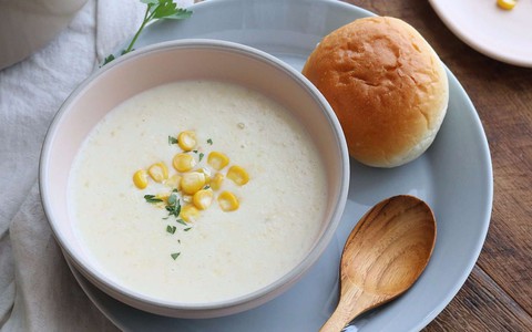 Tôi học được cách nấu súp ngô của đầu bếp nhà hàng, ai thử cũng ngạc nhiên vì ngon quá!
