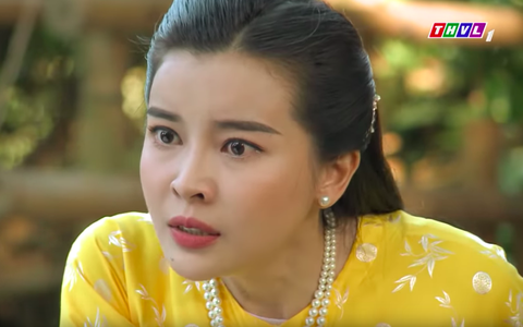 "Tiếng sét trong mưa": Ngu ngốc như Cao Thái Hà, ra đường tố chồng vô sinh bất lực, bảo sao không bị xé hôn thú 