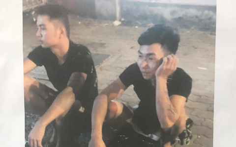 NÓNG: Chân dung 2 đối tượng nghi sát hại nam sinh chạy xe ôm công nghệ đang được Công an Hà Nội truy tìm