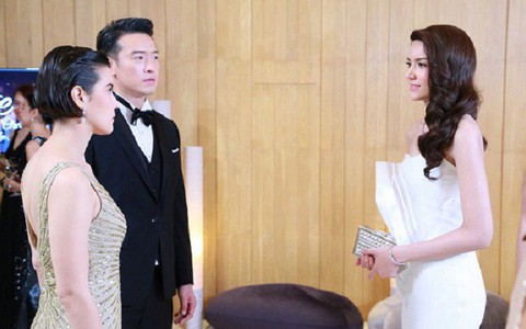 Vừa dẫn bồ nhí vào khách sạn 5 sao thì chạm trán với nhân vật "gớm mặt" khiến anh chồng khóc dở mếu dở, bỏ bồ chạy thẳng