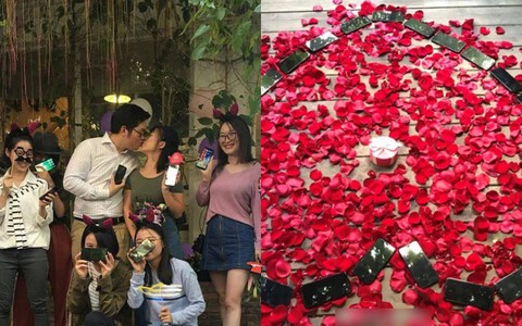 Cô nàng “tốt số” được cầu hôn bằng 25 chiếc iPhone X, nhưng hành động sau đó của cặp đôi mới thật ấn tượng