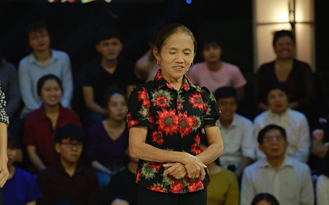 Chán làm kênh nấu ăn ''siêu to khổng lồ'', bà Tân Vlog đòi đi lấy chồng ở Thách Thức Danh Hài