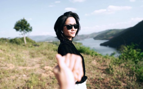 H'Hen Niê công khai khoe ảnh chụp với bạn trai, trả lời thời điểm sẽ tổ chức đám cưới