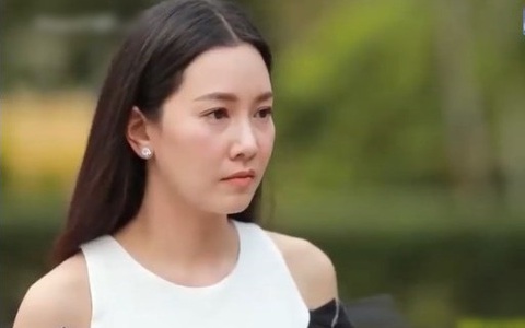 Sinh nhật cháu ngoại bà tặng 1 chỉ vàng nhưng sinh nhật cháu nội mua đúng gói bim bim, con dâu nảy ra một cách khiến bà dù bị thách đố cũng không dám thiên vị 