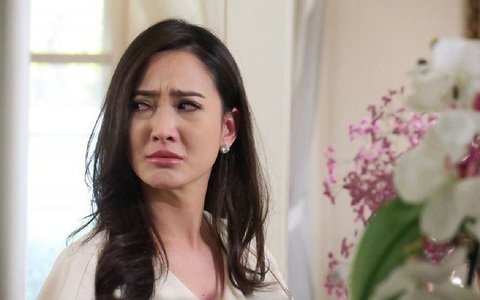 Trước mặt tình cũ của con trai, mẹ chồng phũ phàng nói "tốt mái hại trống", nàng dâu nín nhịn rồi hôm sau cho mẹ chồng chiêm ngưỡng vài thứ