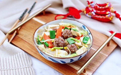 Miến thịt rau củ: Duy nhất 1 món cho bữa tối mà đủ chất - ngon và không gây tăng cân!