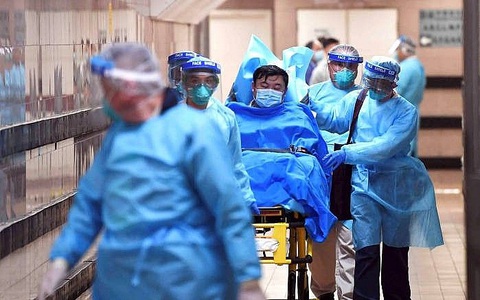 13.000 người có dấu hiệu sốt nằm ở thành phố ngay gần tâm dịch Vũ Hán