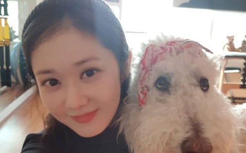 Lâu lâu mới tái xuất, Jang Nara liền khiến mạng xã hội chao đảo vì nhan sắc mãi không thấy già đi