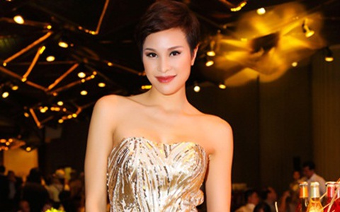 Phương Mai ngày càng đắt show sau khi bị gạ tình