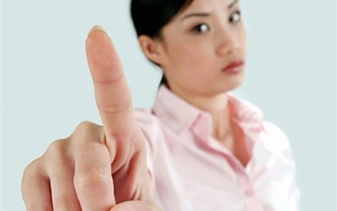 Cả nhà tôi ngán ngẩm với cách ứng xử của vợ và nhà thông gia 
