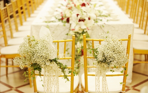 Cặp đôi ở Hà Nội trang trí nhà ngày cưới đẹp từ cổng vào nhà khiến khách không ngớt lời khen ngợi