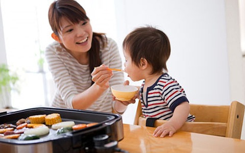 Chế độ ăn cho trẻ béo phì ở độ tuổi 8 - 12 tháng
