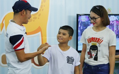 Lan Phương bất ngờ làm "con gái" của cậu nhóc 11 tuổi