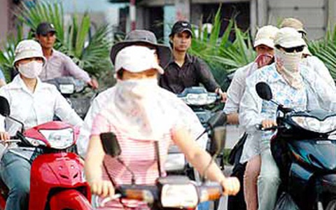 Nắng nóng bao trùm cả nước, Bắc Bộ có nơi 39 độ C