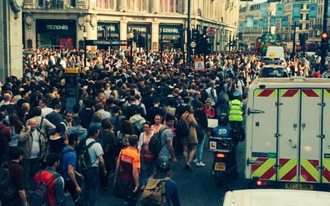 Giao thông London tê liệt vì lái tàu điện ngầm đình công