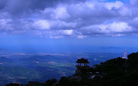 Du lịch Bà Nà giữa nắng nóng miền Trung