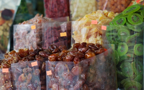 Dạo những khu chợ lớn ở 3 miền để thấy vị Tết ngập tràn không khí