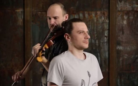 Dùng tóc làm dây đàn violin