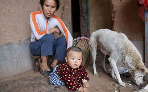 Tâm sự của người phụ nữ bán con để... mưu sinh