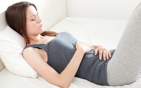 4 rắc rối về tiêu hóa chị em có thể gặp trước kì kinh nguyệt