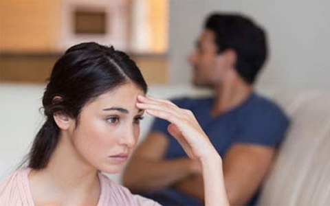 "Tôi xấu hổ vì chồng làm công việc không kiếm ra tiền!"