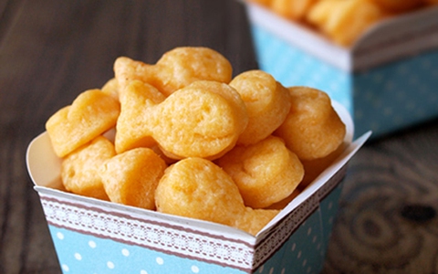 Trổ tài làm bánh quy cá vàng xốp giòn cho bé yêu 