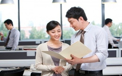 Hãi hùng với trai công sở quá ngoa ngoắt