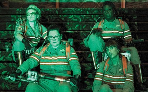 "Ghostbusters 2016": Ai bảo phim kinh dị là phải ghê rợn từ đầu tới cuối?