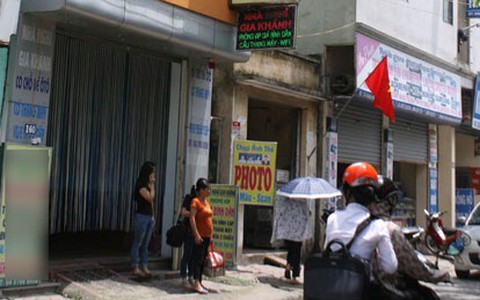 Hà Nội: Chê nhà trọ, sĩ tử ồ ạt vào khách sạn mini, nhà nghỉ  