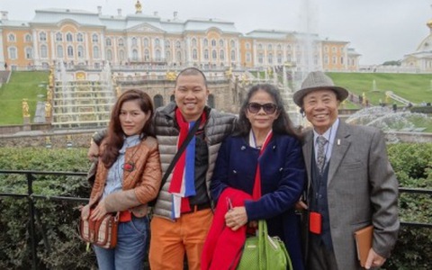 Hải Anh cùng vợ kỷ niệm tình yêu lãng mạn trên đất Nga