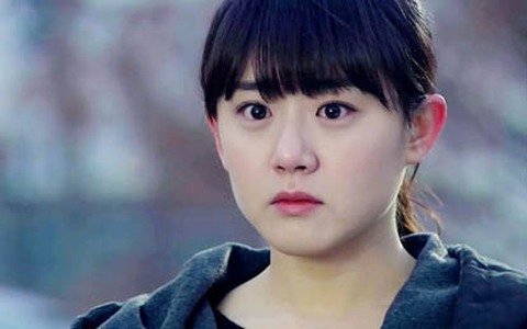 Phim của Moon Geun Young chật vật đi tìm nam chính