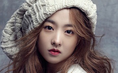 Người đẹp 9X Park Bo Young đến VN dạy làm phim