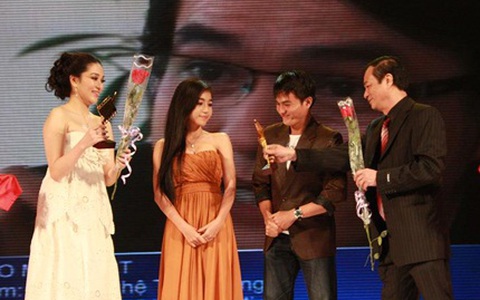 Cánh diều vàng 2011: Bất ngờ và… nhạt!