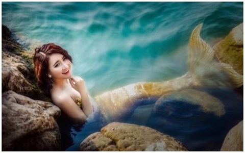 “Nàng tiên cá” đẹp lung linh phơi mình tại hồ Bình Dương