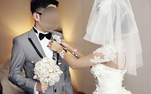 Việc nhẹ lương cao gây sốt: Bị chồng sắp cưới ẵm 50 triệu theo bồ, vợ lên mạng thuê người làm chú rể