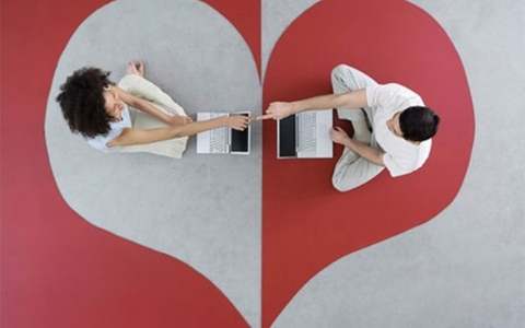 Người tình trong mộng ảo và cú phốt nhớ đời