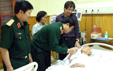 Giây phút cuối cùng của Đại tướng tại bệnh viện