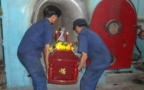 Hà Nội hỗ trợ tiền để khuyến khích hỏa táng